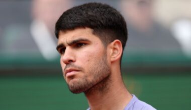 Carlos Alcaraz getting his 'anger' out as star shares what his dad told him | Tennis | Sport