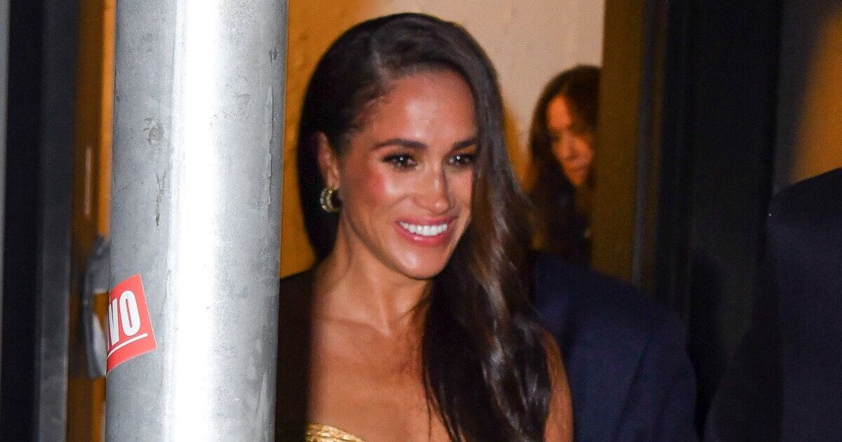 Meghan Markle spotted at Broadway show as she rocks up in four-car motorcade | Royal | News