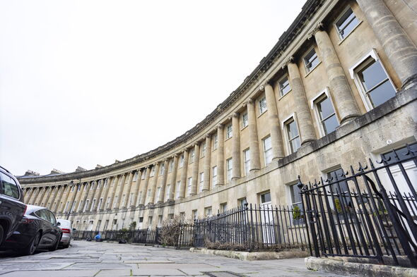 Street view of Royal Crescent in Bath 