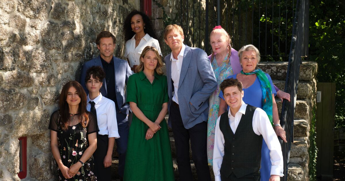 Beyond Paradise fans are only just realising star had forgotten 'creepy' role | TV & Radio | Showbiz & TV