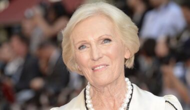 Mary Berry said Rod Stewart's 1975 classic is her favourite song ever | Music | Entertainment