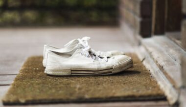 UK households urged to stop wearing shoes indoors | UK | News