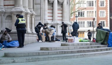 Migrants are sleeping outside one of London's best known landmarks | Politics | News