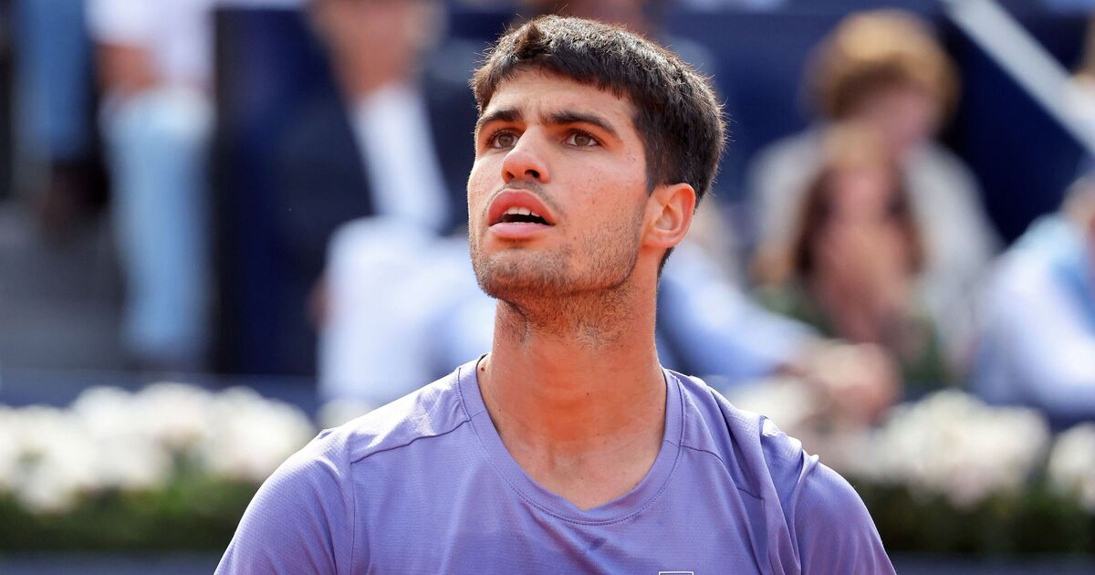 Carlos Alcaraz 'struggled mentally' and had to calm himself down in Barcelona Open match | Tennis | Sport