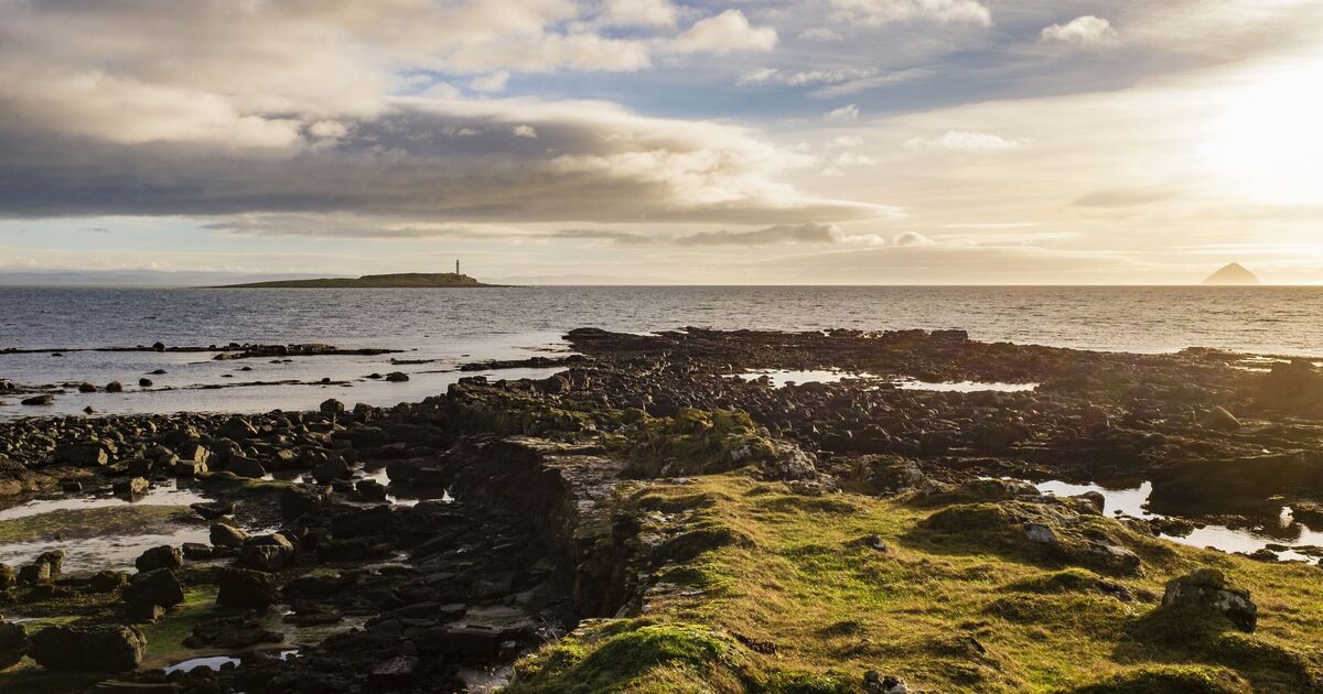 The beautiful UK island known as 'mini-Scotland' | UK | News