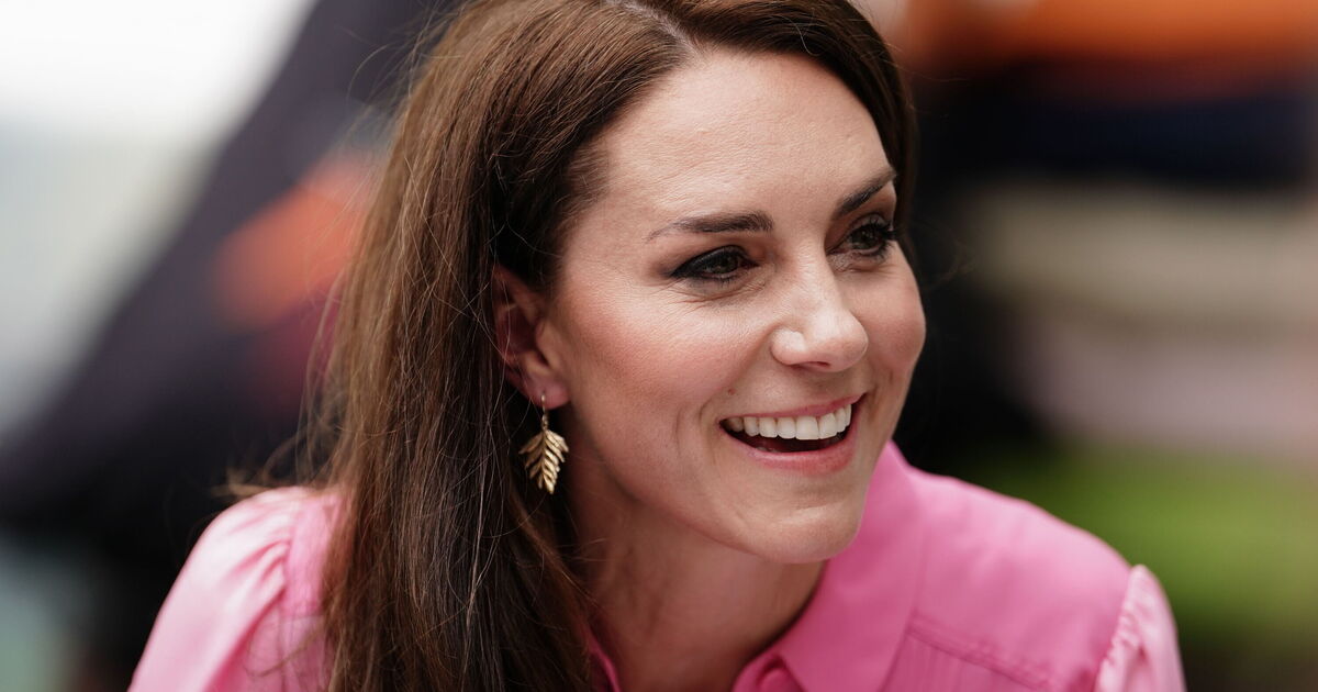 Kate Middleton's stylish and comfy spring sandals are back | Royal | News