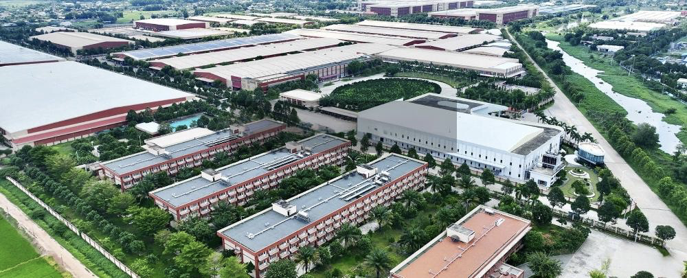 Under Dual Pressures of Tariffs and Inventory, China’s Fashion Industry Seeks a New Breakthrough