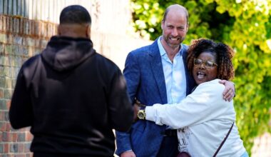 Prince William delights fans with selfies as he returns to royal duties | Royal | News