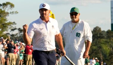 Watch epic birdie in Masters third round