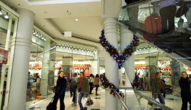 Tariff chaos spawns mixed economic signals. Recession or soft landing?