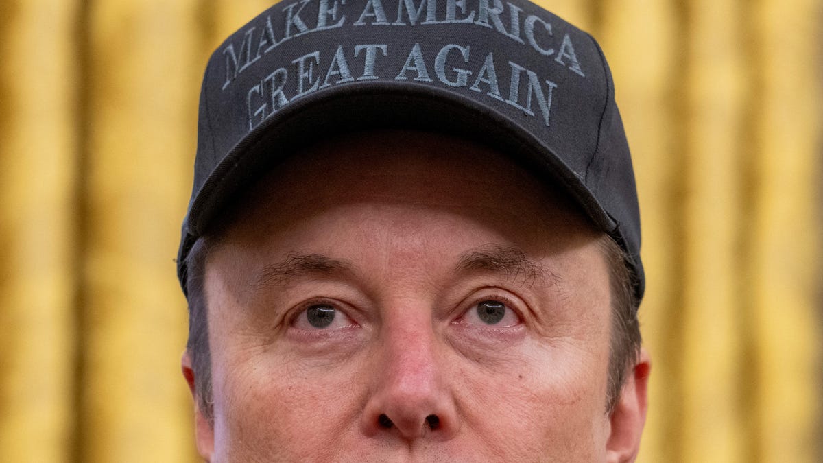 Musk leaves Trump for Tesla's sake. He deserves our thanks