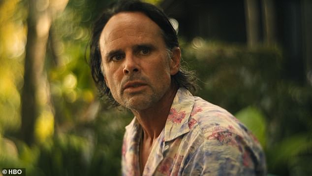 Rick sees the owner's security leaving, the anguish eating away at him before he decides to approach him as Chelsea comes. He tells her to get out of here