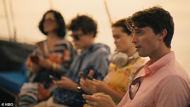 The Ratliff family are on the boat back to the airport as Victoria hands them all their phones. Timothy tells his family that things are about to change but they'll get through it. Saxon turns his phone on and gives his father a strange look.