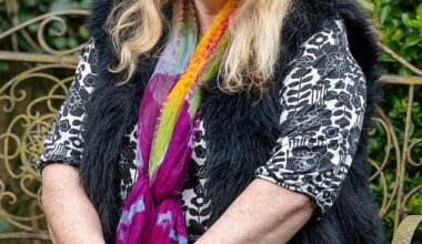 In a bid to shed a few pounds and combat her type 2 diabetes diagnosis, Karen Coe from Hailsham in East Sussex, was prescribed Mounjaro on the NHS
