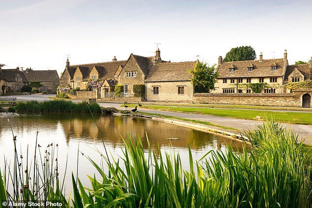 Cotswold Stone properties in Biddestone, Wiltshire