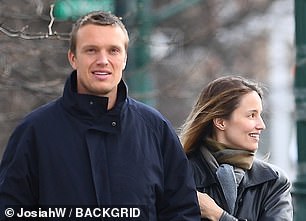 Online sleuths went into overdrive, debating whether Dianna¿s new mystery man was actually just a case of mistaken identity