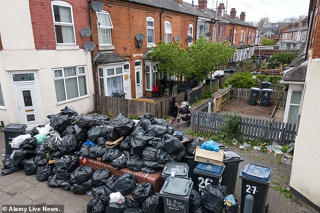 A mountain of rubbish blocks an aven Primrose Avenue in Birmingham