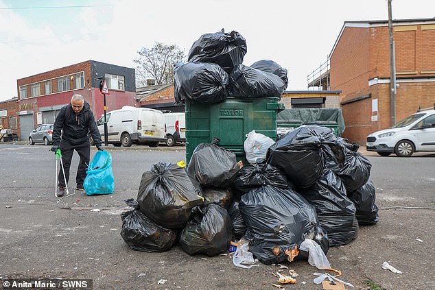 The Labour-led council was humiliated on Monday when the striking workers rejected their latest pay offer by an overwhelming majority and fresh talks on Wednesday ended without agreement