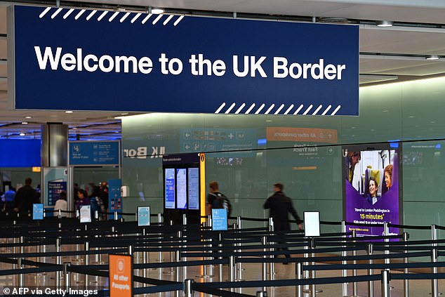 According to reports, India has now accepted the UK will only offer minor changes to visa rules as part of a trade agreement