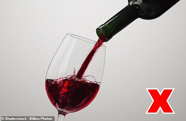 Nutrition professor Dr Scharffenberg believes the moderate benefits of low-level alcohol consumption are outweighed by the greater benefits of abstaining from alcohol
