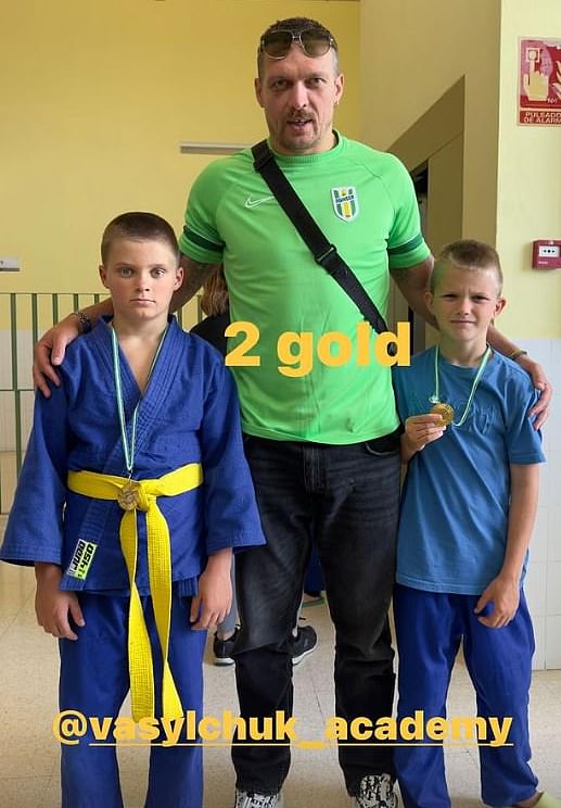 Usyk suggested his sons Kyrylo and Mykhailo would be capable of winning in the hypothetical situation