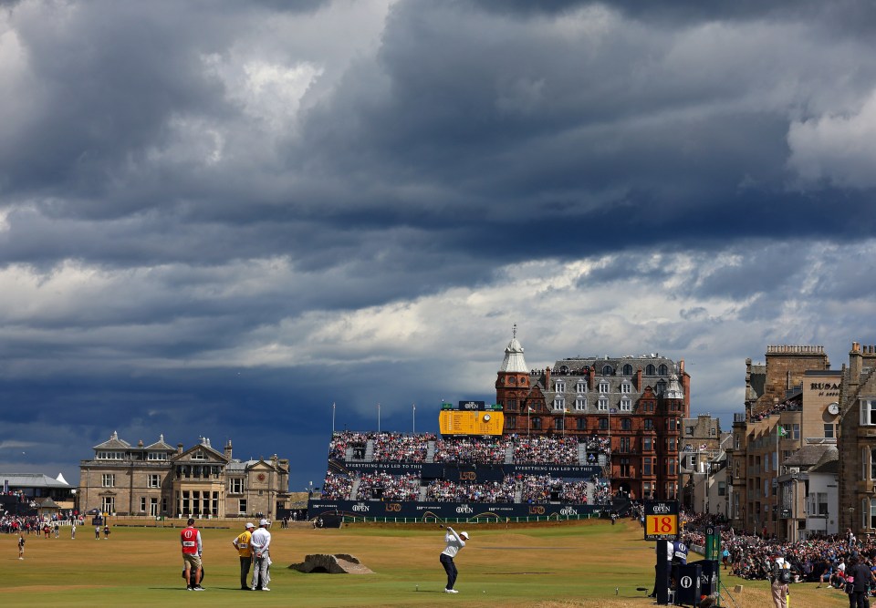 Tiger Woods teeing off on the 18th hole at the 150th Open.