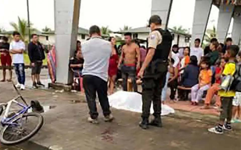 'British man' dragged out of police station and burned to death in Ecuador - reports - London Evening Standard