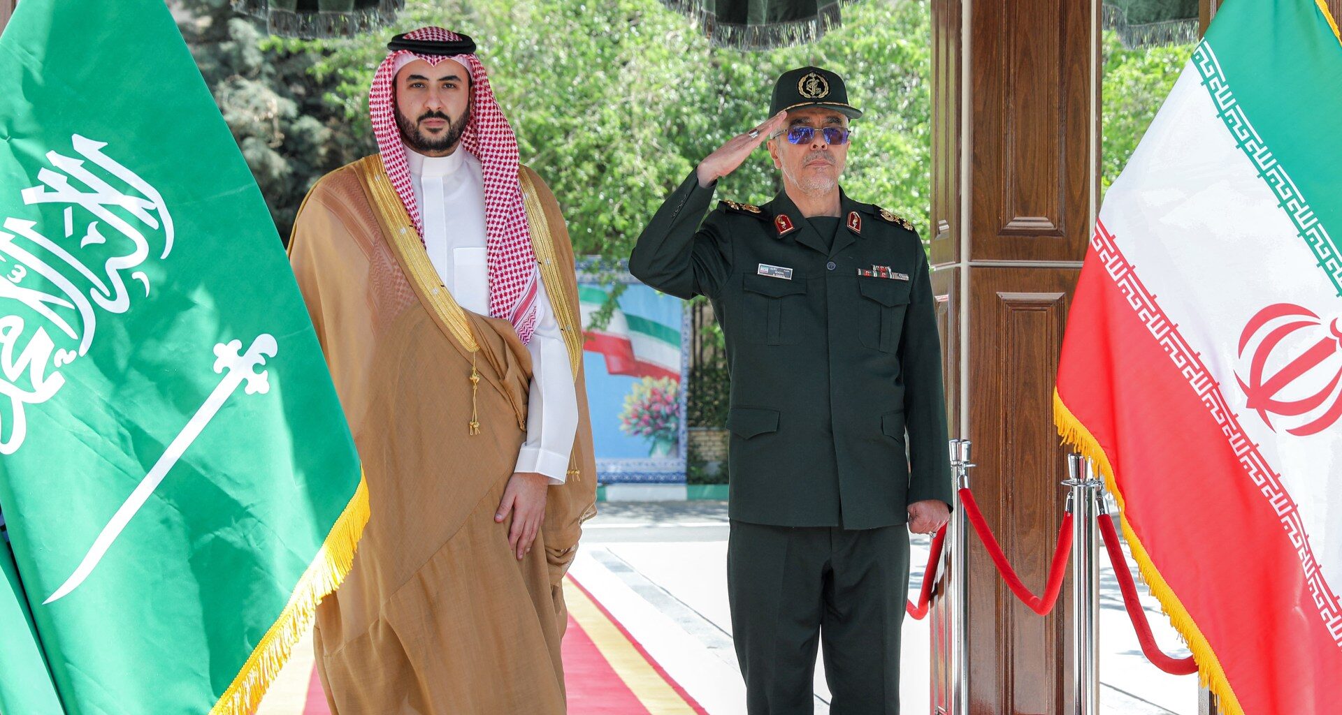 Saudi defence minister visits Tehran before Iran-US talks | United Nations News