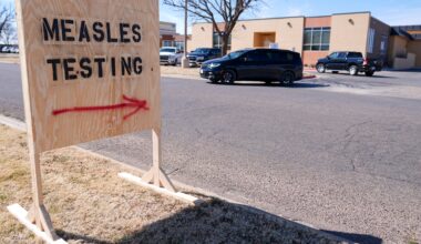 Faced with measles, Texas healthcare workers confront ‘information warfare’ | Health News
