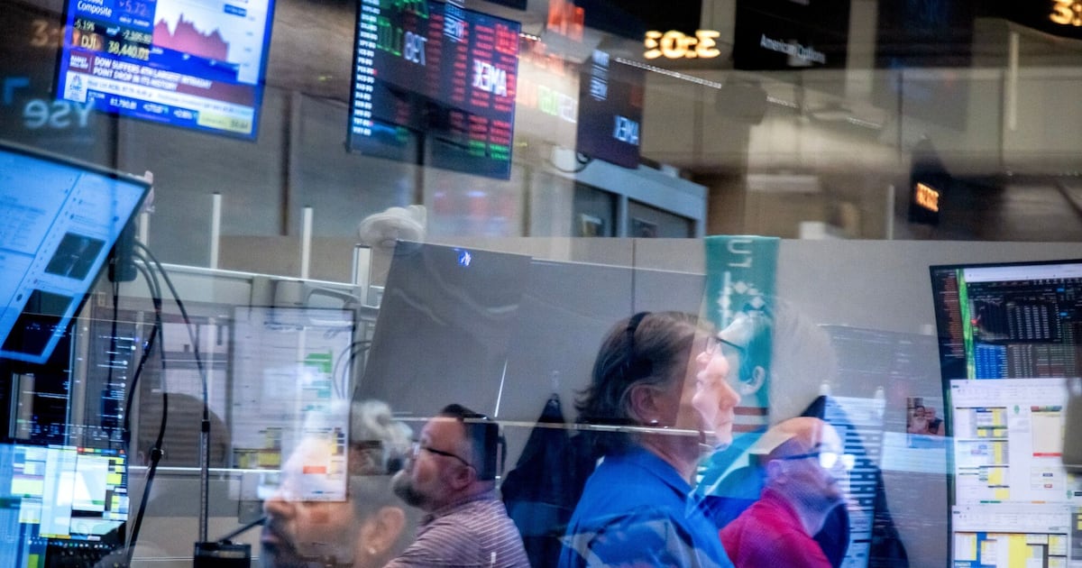 Stocks sink with the U.S. dollar’s value