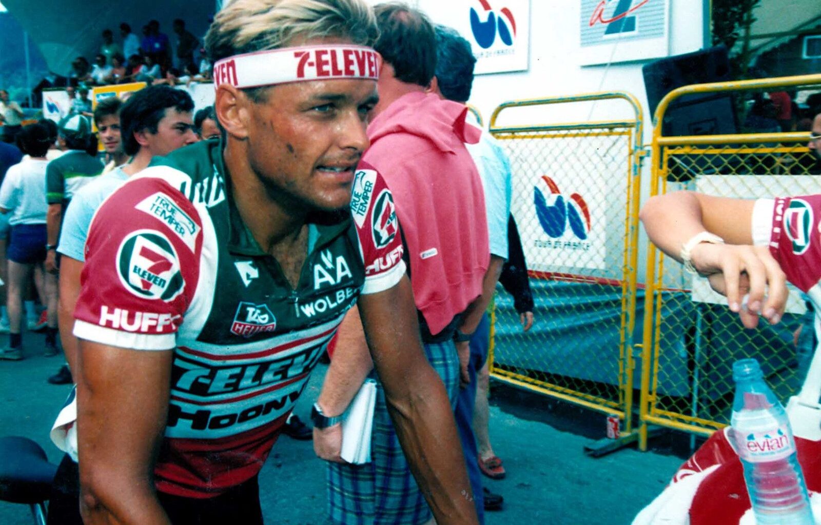 A cycling legend returns as DS for one day at Liège
