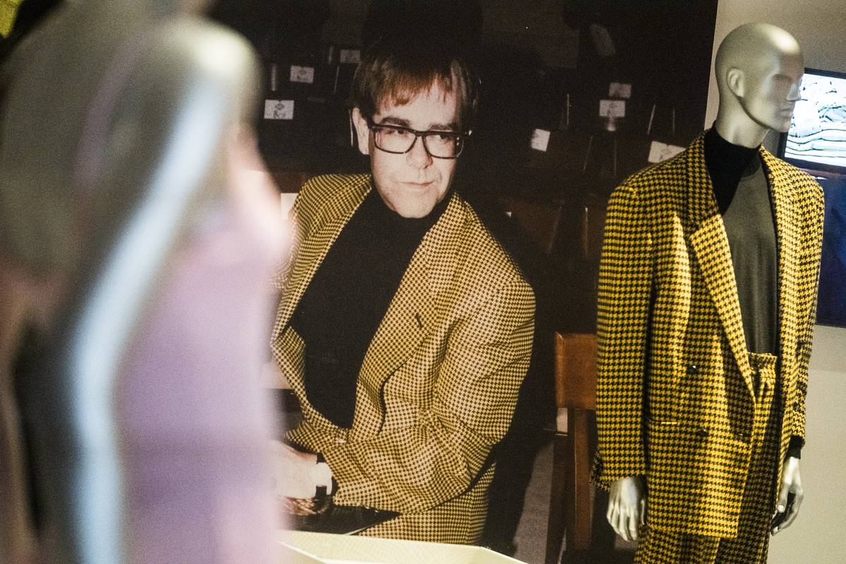 A Major Versace Exhibition Is Coming To London This Summer