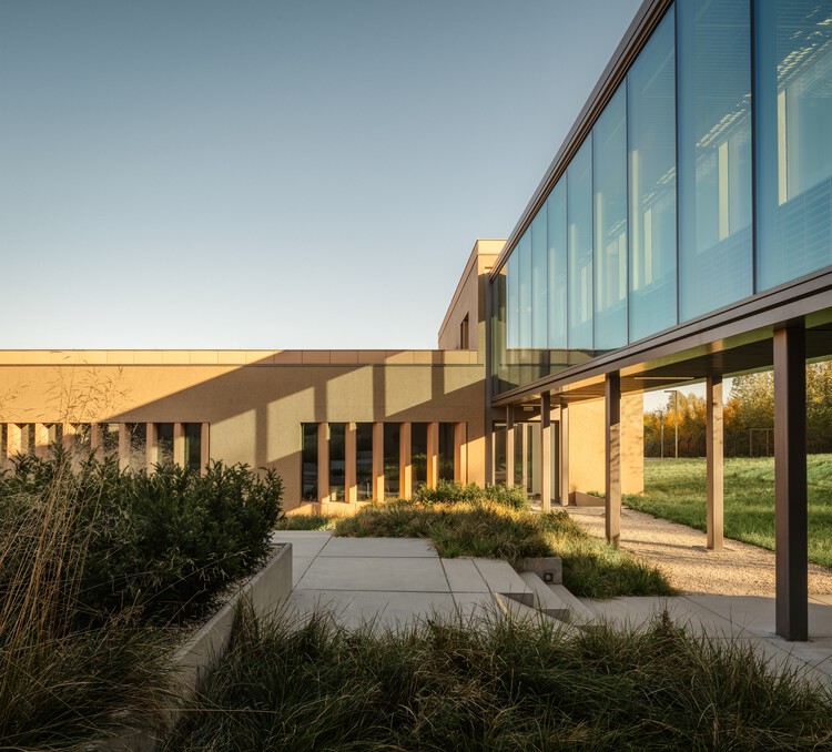 GUM Metrology Campus / BDM'A - Image 10 of 19