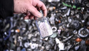 Ukraine and US ink memorandum on rare earths – POLITICO
