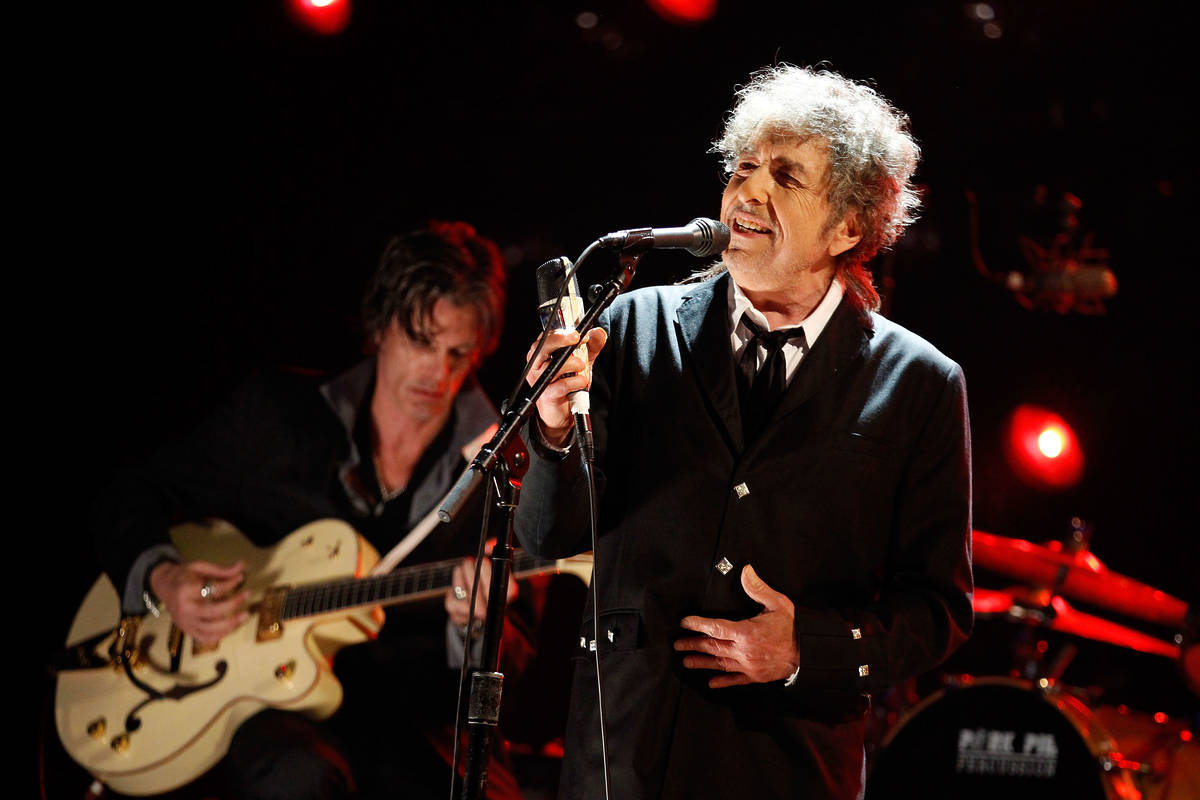 Free Exhibition Of Paintings By Bob Dylan Running In London