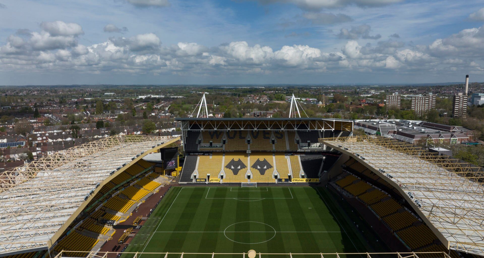 EFL legend regretted turning down the Wolves job for Leeds United, ‘I should’ve gone…’