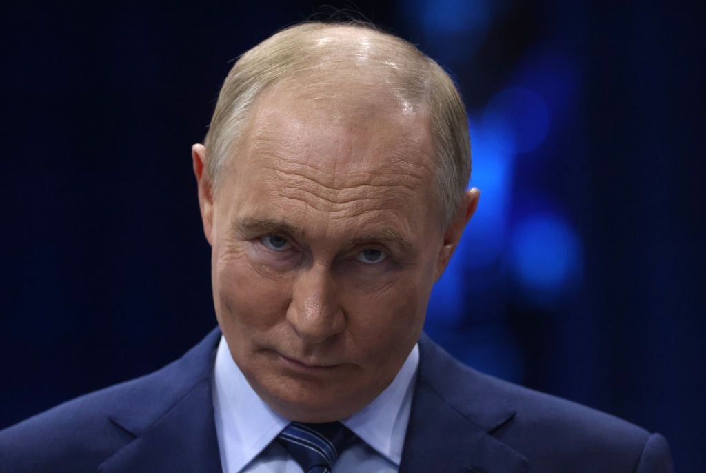 Russia sends WW3 threat to UK warning 'we will kill all British people'