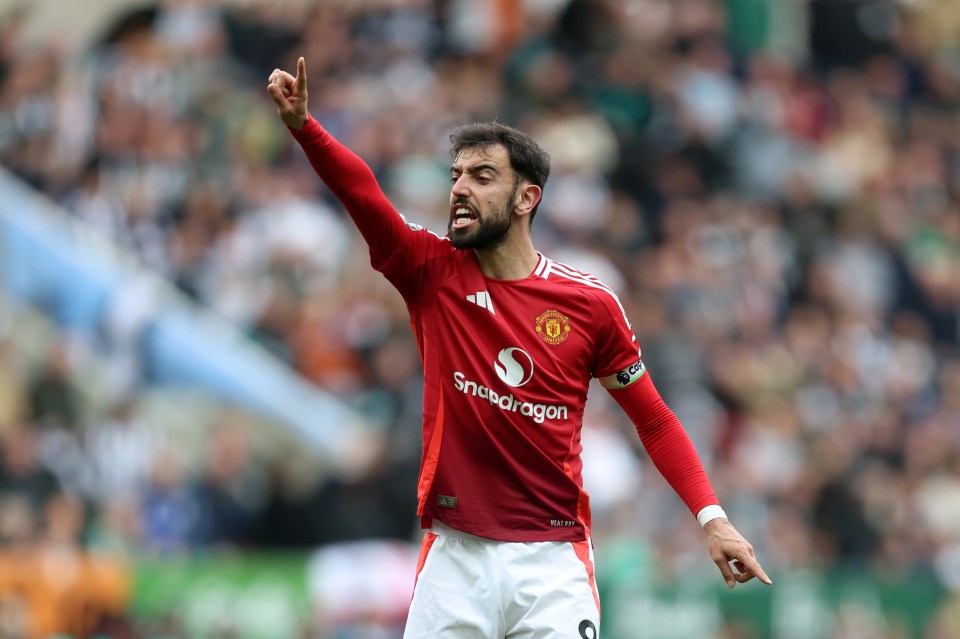 NEWCASTLE UPON TYNE, ENGLAND - APRIL 13: Bruno Fernandes of Manchester United reacts during the Premier League match between Newcastle United FC and Manchester United FC at St James' Park on April 13, 2025 in Newcastle upon Tyne, England. (Photo by George Wood/Getty Images)