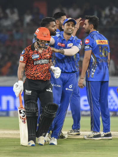 Ishan Kishan's dismissal against Mumbai Indians leaves leading cricket commentator 'perplexed'