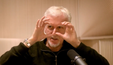 VR Headsets Solve The Problems Of 3D Cinema