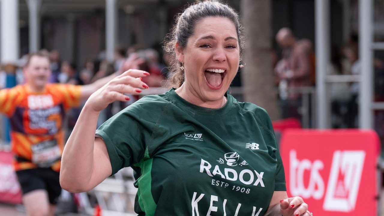Kelly Brook London Marathon 2025 Finish
