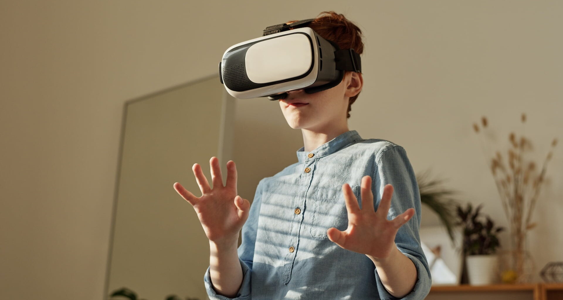 Kids handle VR better than adults, new study finds