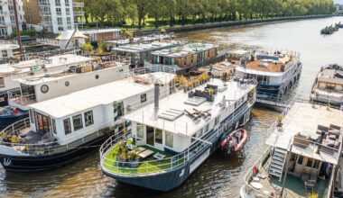 Living on the water in London : the best houseboats for sale on the River Thames now