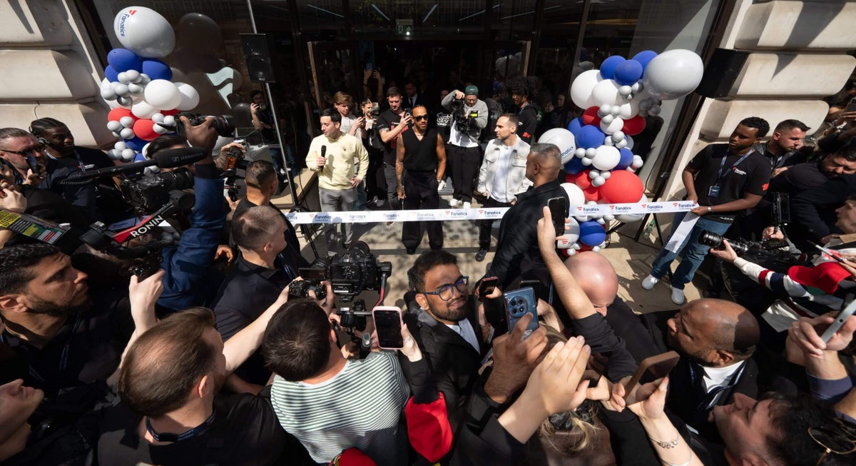 Fanatics begins U.K. trading card push with Lewis Hamilton and massive crowd at London store opening