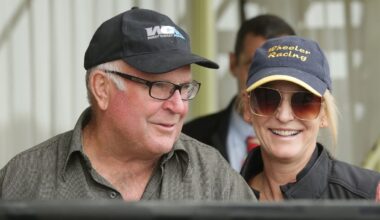 Horse racing legend has no interest in slowing down