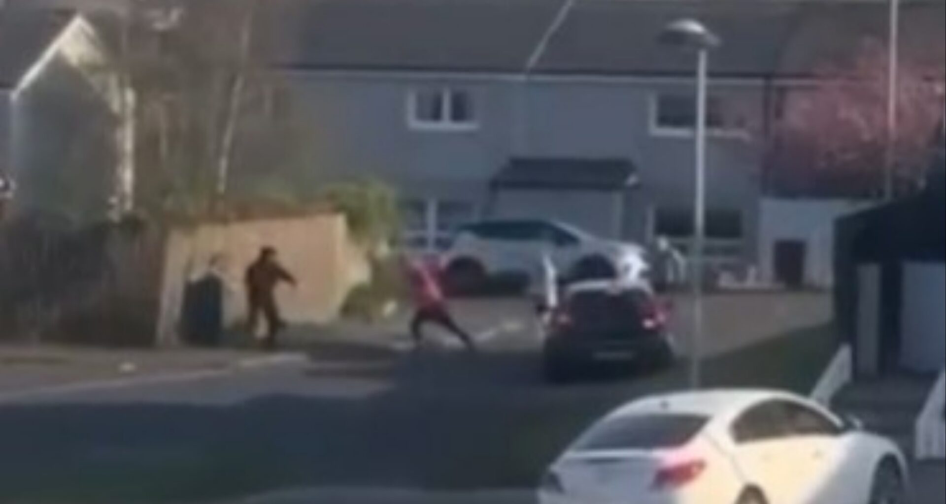Horror moment knife thugs hack at each other with giant blades in violent Glasgow street brawl