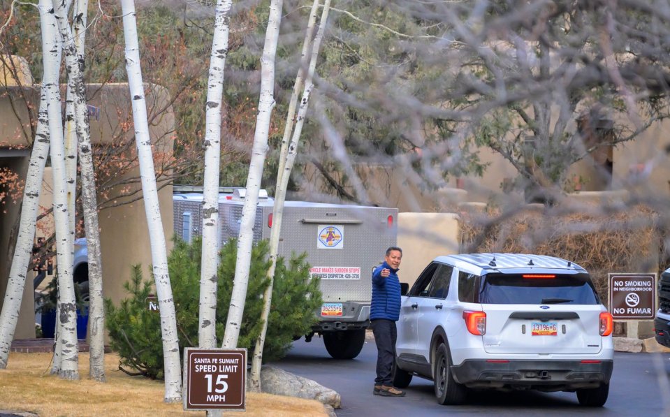Sheriff's deputies at the Santa Fe Summit gated community.