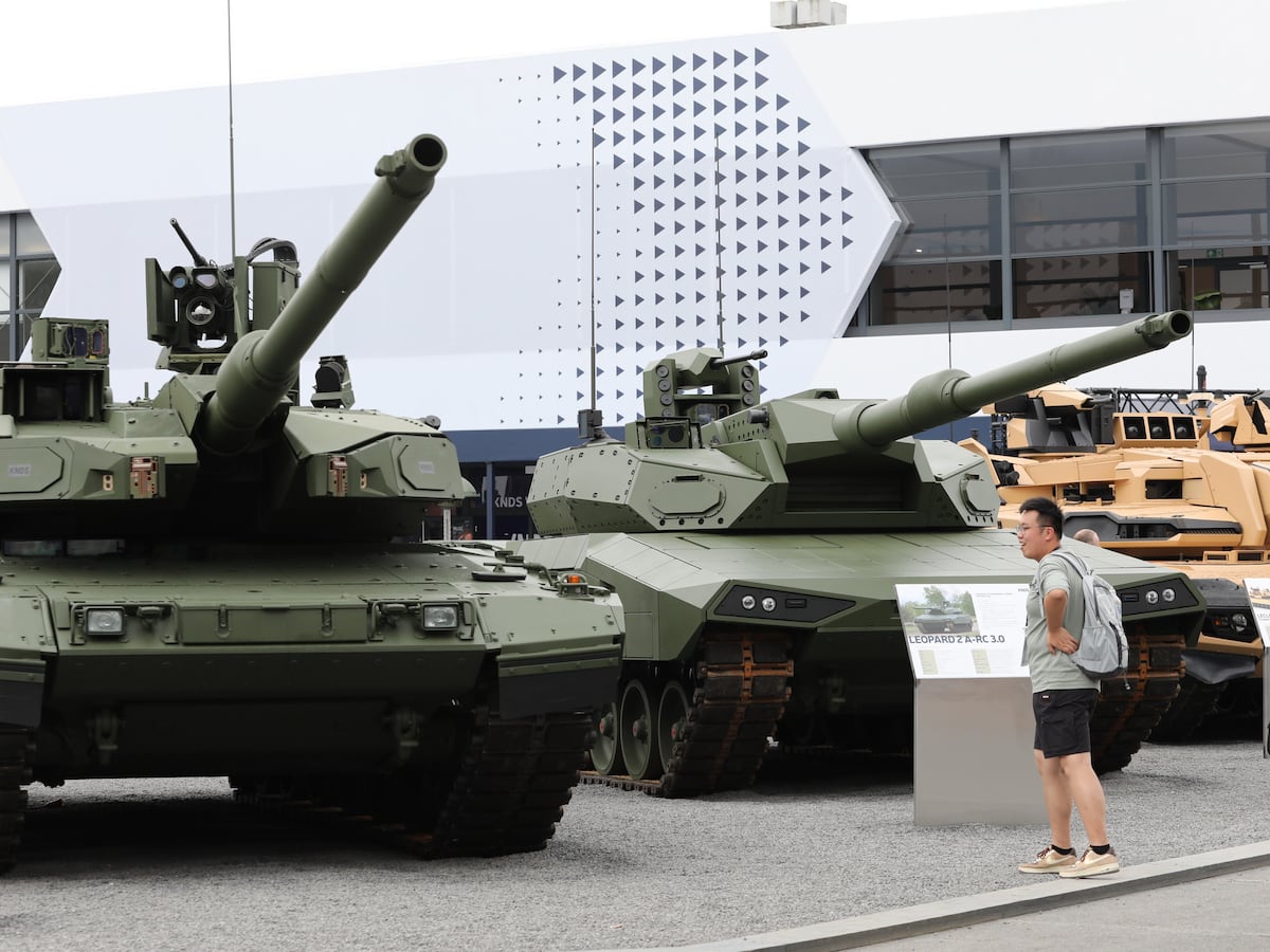 ‘Eurotank’ firms form joint venture before talks with Germany, France