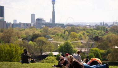 London weather: Mini heatwave on the way as temperature set to hit 26C next week - London Evening Standard