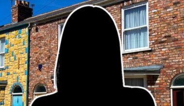 Coronation Street troublemaker loses her job after ‘causing chaos’ with outburst | Soaps